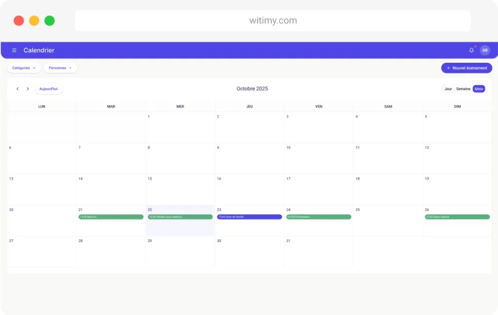 Un calendrier numérique pour octobre 2025 est affiché avec plusieurs barres d'événements vertes et bleues sur les semaines du 13 et du 20, idéal pour la gestion familiale intelligente. L'interface comprend des options de filtrage par catégorie et des boutons de navigation en haut de l'écran.